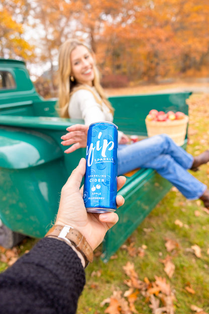 YIP Sparkle Blueberry Cider