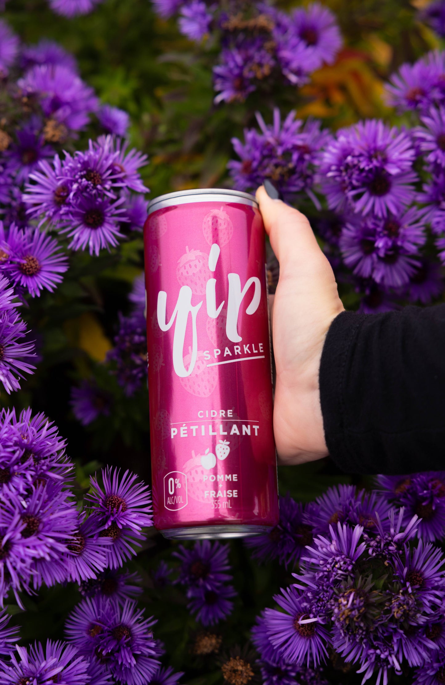 YIP Sparkle Apple Strawberry Cider